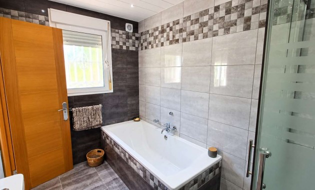 Sale - Detached Villa -
Algorfa - Montemar