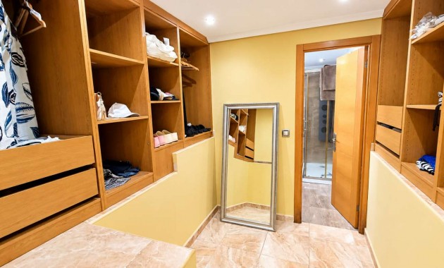 Sale - Detached Villa -
Algorfa - Montemar