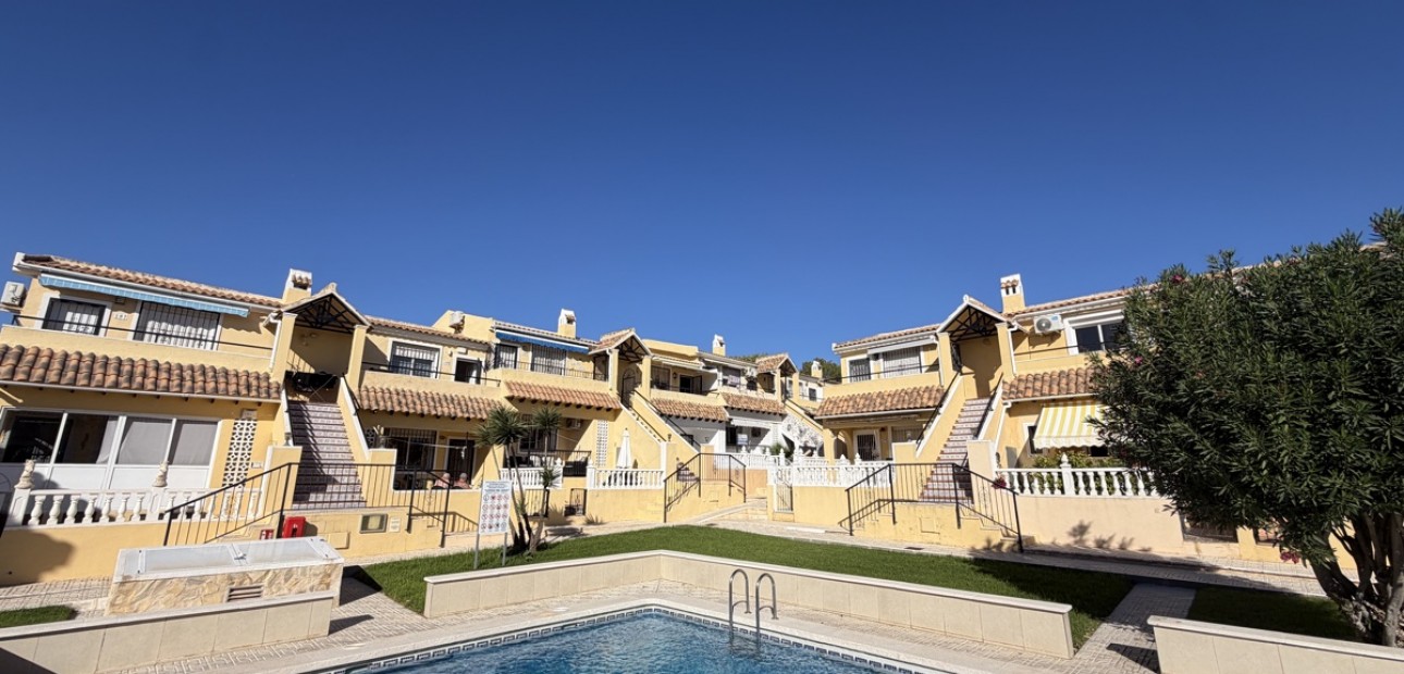 Venta - Apartamento / piso -
Orihuela Costa - Villamartin