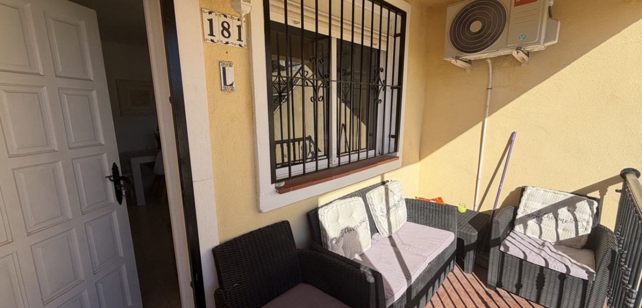 Venta - Apartamento / piso -
Orihuela Costa - Villamartin