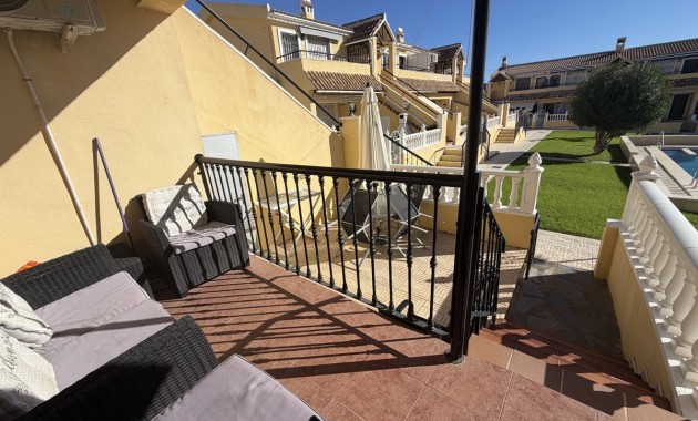 Venta - Apartamento / piso -
Orihuela Costa - Villamartin