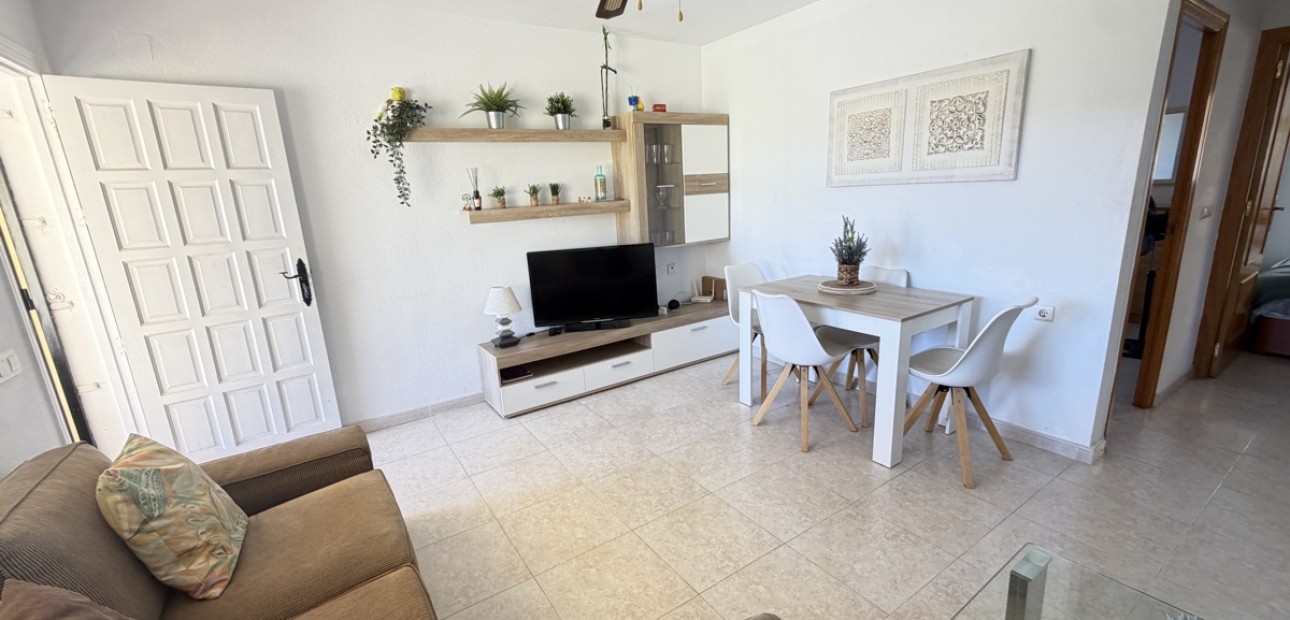 Venta - Apartamento / piso -
Orihuela Costa - Villamartin