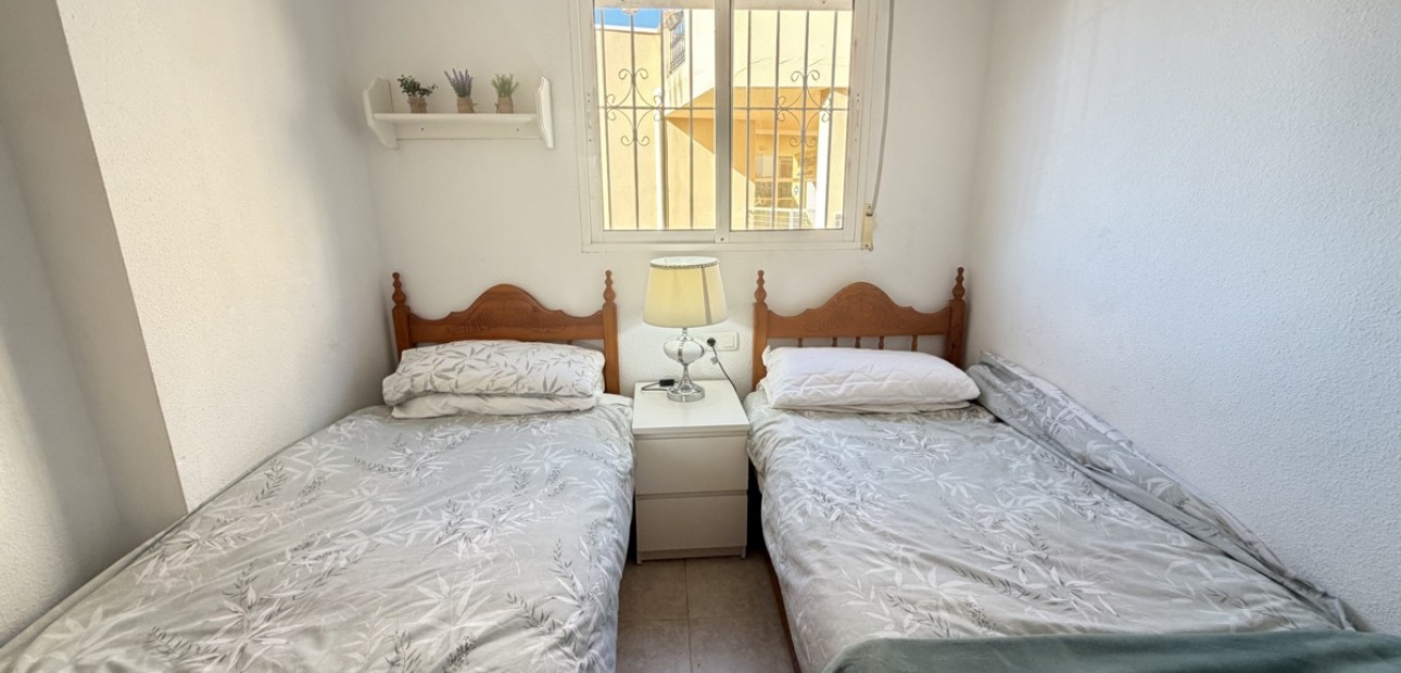 Venta - Apartamento / piso -
Orihuela Costa - Villamartin