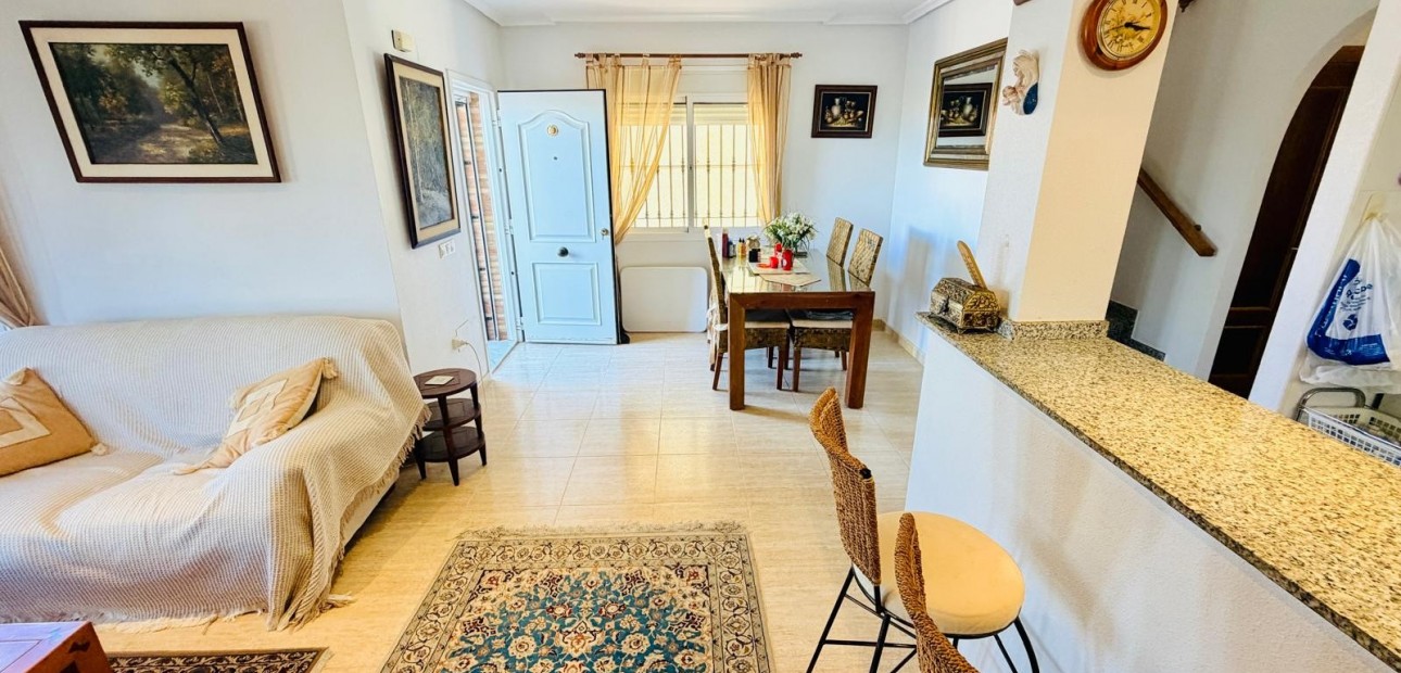 Sale - Detached Villa -
Los Montesinos - La Herrada