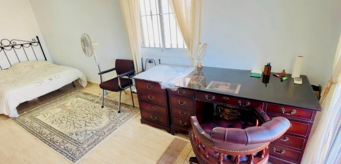 Sale - Detached Villa -
Los Montesinos - La Herrada