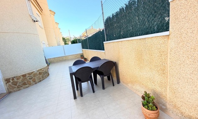 Sale - Semi Detached Villa -
Ciudad Quesada - La Marquesa