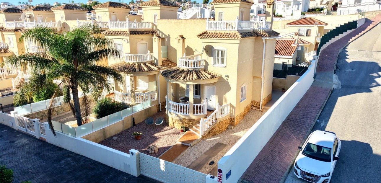 Sale - Semi Detached Villa -
Ciudad Quesada - La Marquesa