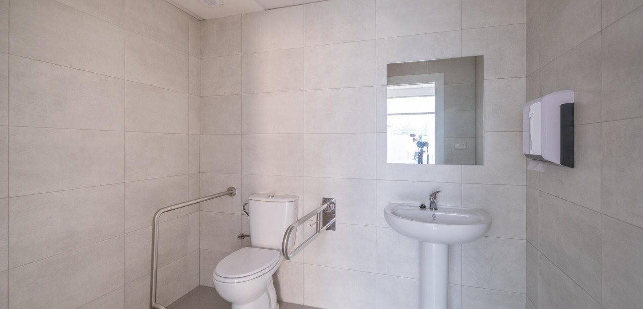 Verhuur - Commercial Unit -
Orihuela Costa - Playa Flamenca