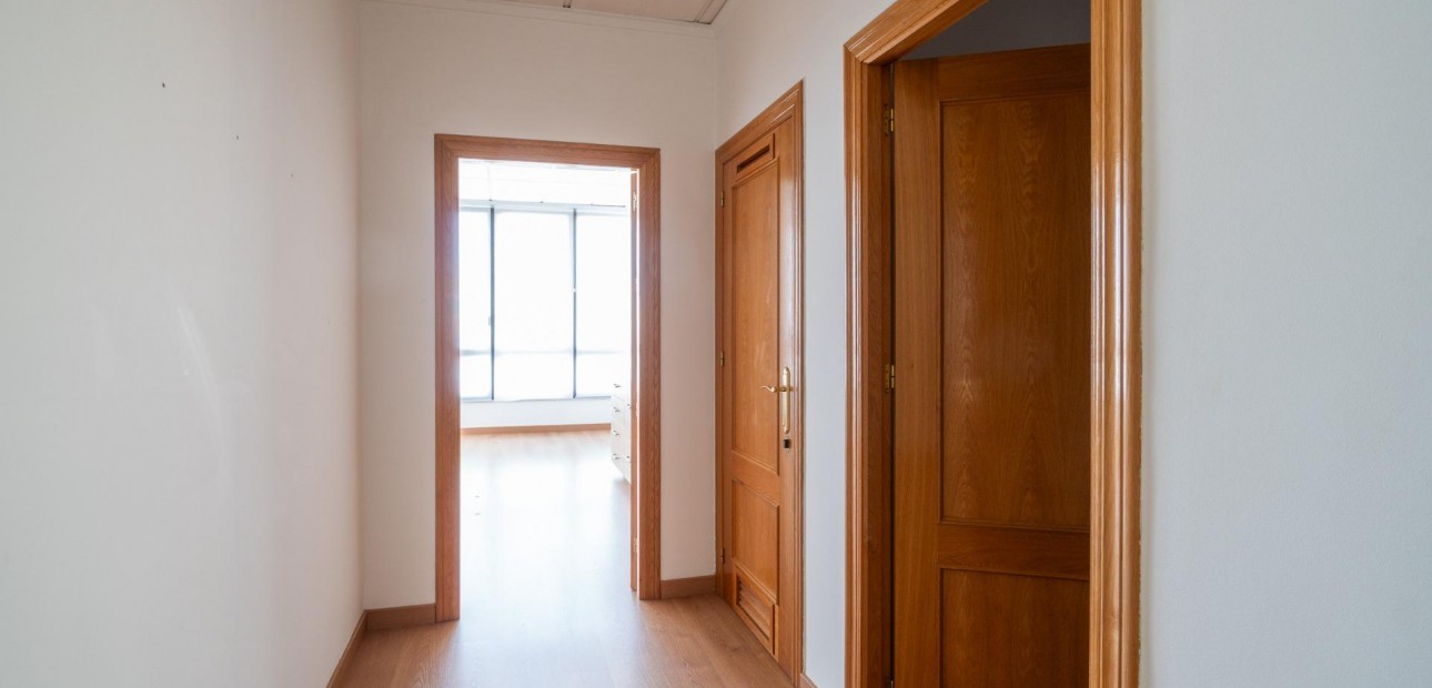 Verhuur - Commercial Unit -
Orihuela Costa - Playa Flamenca