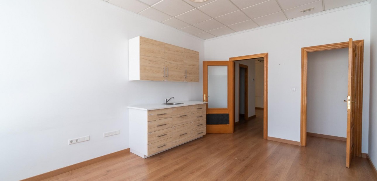 Verhuur - Commercial Unit -
Orihuela Costa - Playa Flamenca