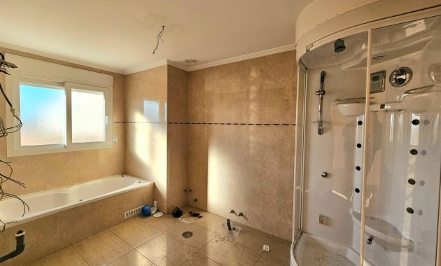 Sale - Apartment / flat -
Torrevieja - torrevieja