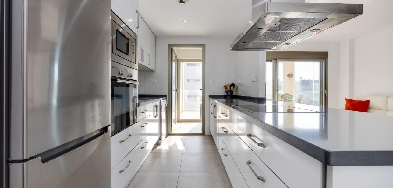 Sale - Apartment / flat -
Orihuela Costa - Playa Flamenca
