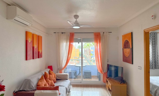 Sale - Apartment / flat -
Orihuela Costa - Cabo Roig