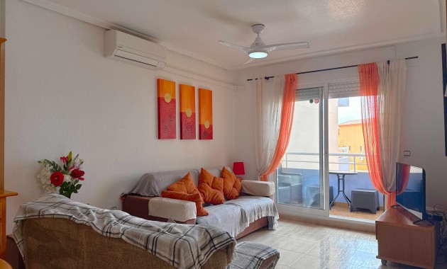 Sale - Apartment / flat -
Orihuela Costa - Cabo Roig