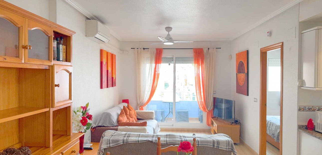 Sale - Apartment / flat -
Orihuela Costa - Cabo Roig