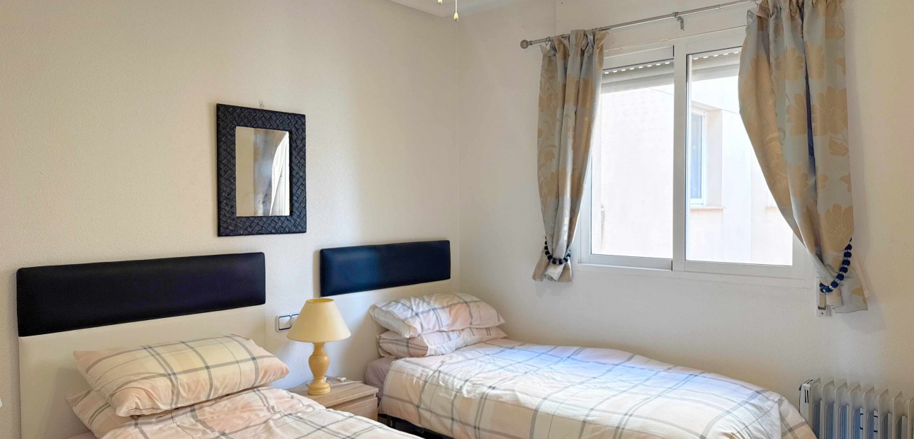 Sale - Apartment / flat -
Orihuela Costa - Cabo Roig