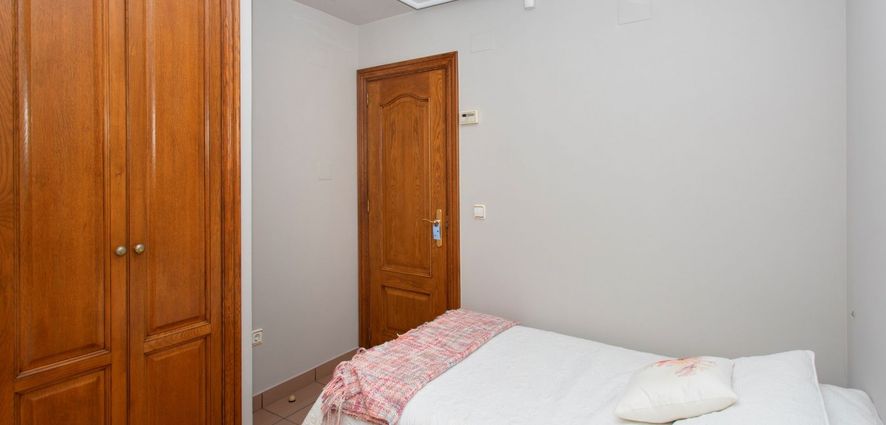 Sale - Villa -
Torrevieja