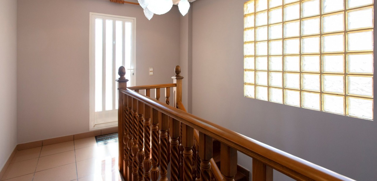 Sale - Villa -
Torrevieja