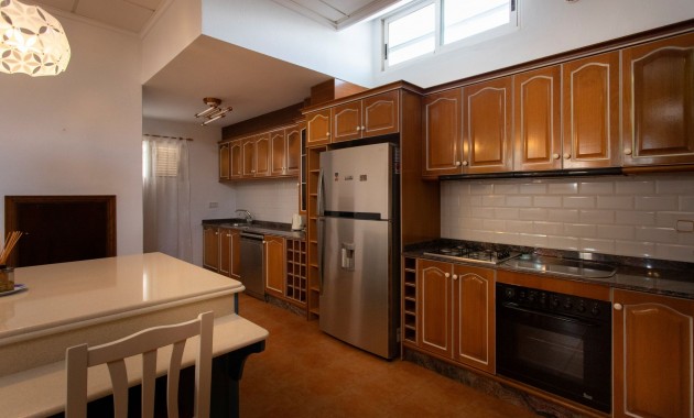 Sale - Villa -
Torrevieja