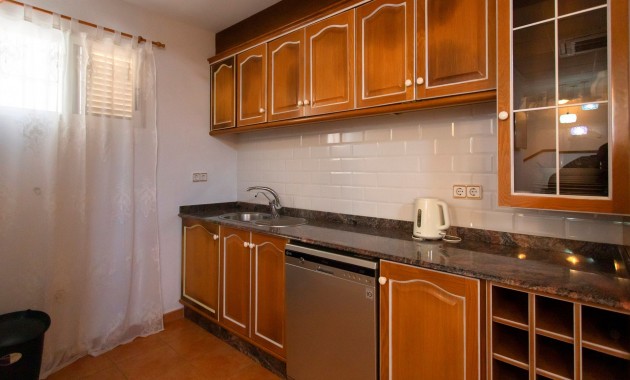 Sale - Villa -
Torrevieja