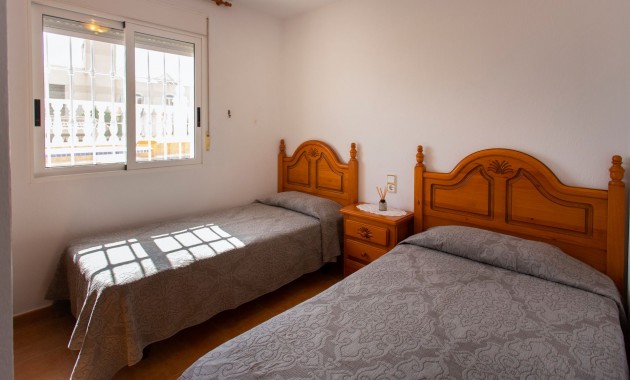 Sale - Villa -
Torrevieja