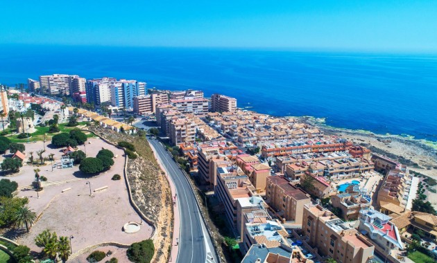 Sale - Villa -
Torrevieja