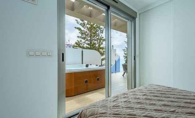 Sale - Apartment / flat -
Torrevieja