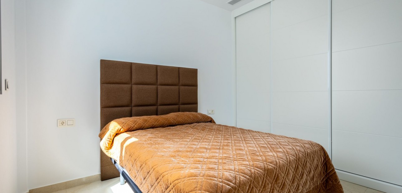 Sale - Apartment / flat -
Torrevieja