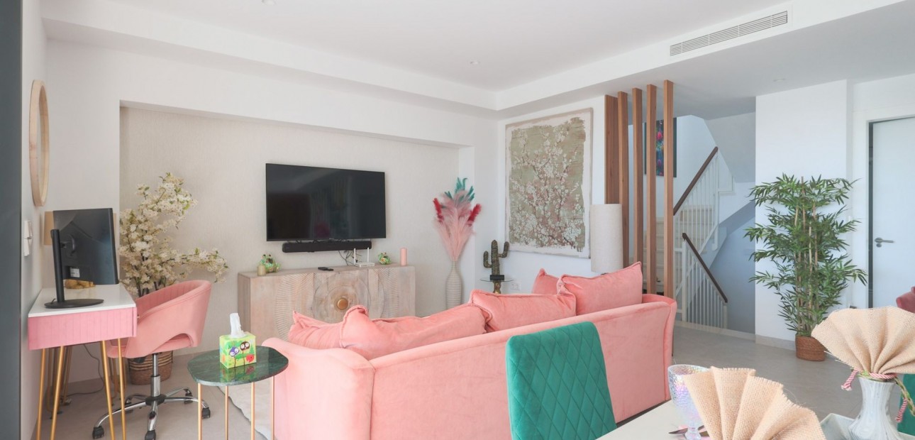 Sale - Villa -
Santa Rosalía