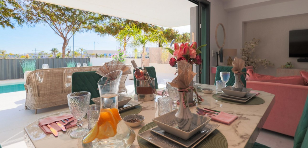 Sale - Villa -
Santa Rosalía