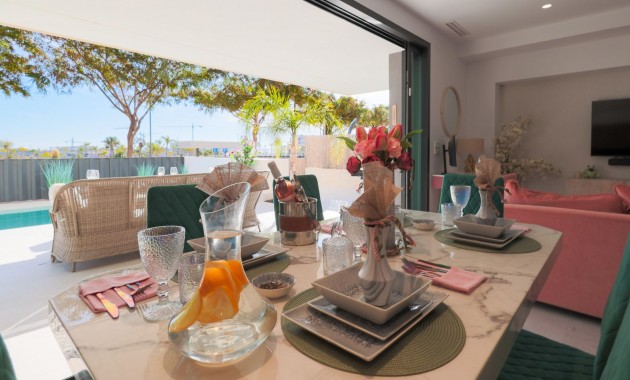 Sale - Villa -
Santa Rosalía