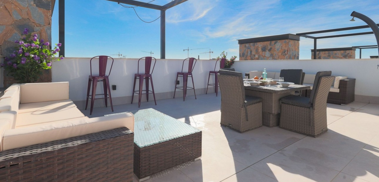Sale - Villa -
Santa Rosalía