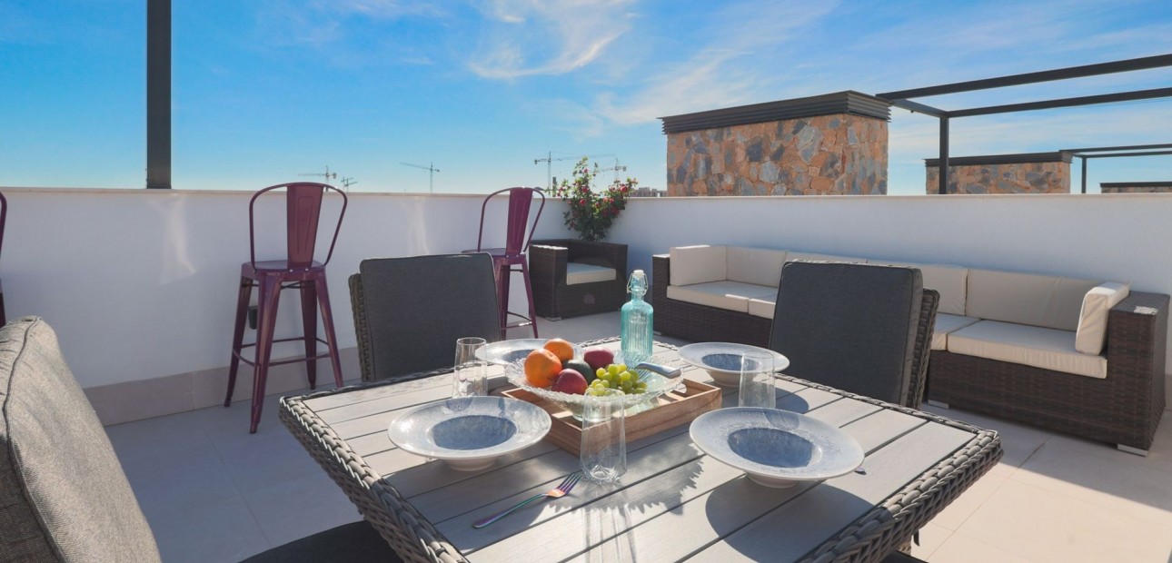 Sale - Villa -
Santa Rosalía