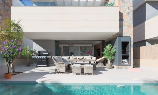 Sale - Villa -
Santa Rosalía