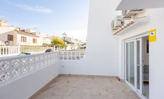 Sale - Town house -
Los Balcones