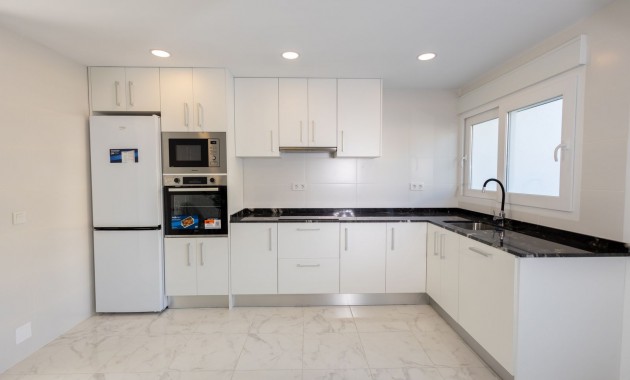 Sale - Town house -
Los Balcones