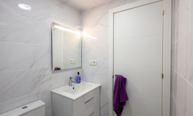 Sale - Town house -
Los Balcones