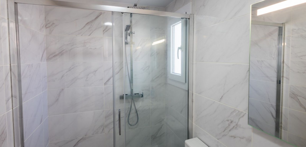 Sale - Town house -
Los Balcones