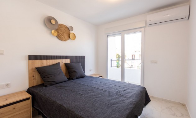 Sale - Town house -
Los Balcones