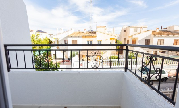 Sale - Town house -
Los Balcones