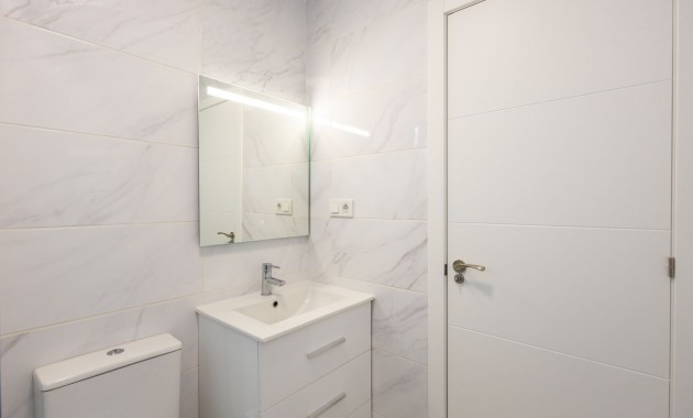 Sale - Town house -
Los Balcones