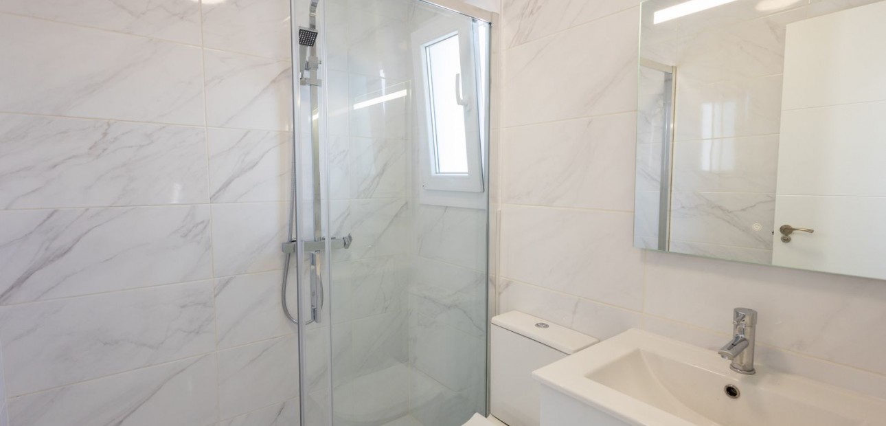 Sale - Town house -
Los Balcones