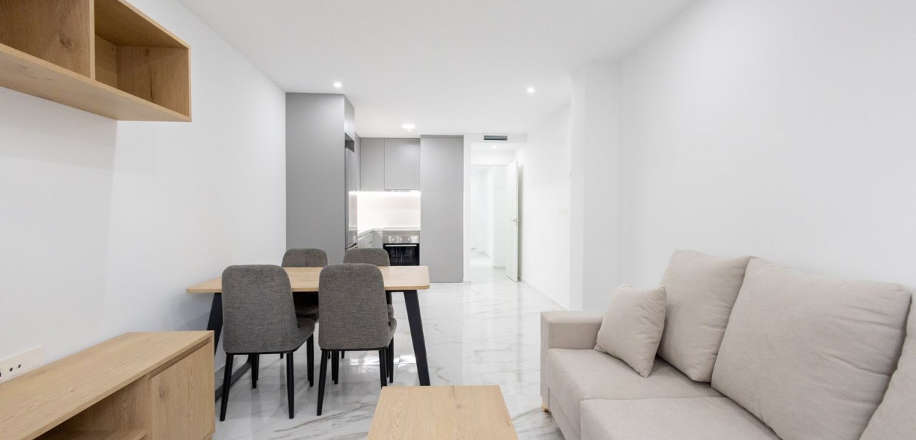 Herverkoop - Appartement / flat -
Torrevieja