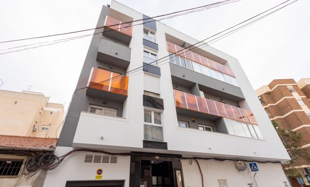 Herverkoop - Appartement / flat -
Torrevieja