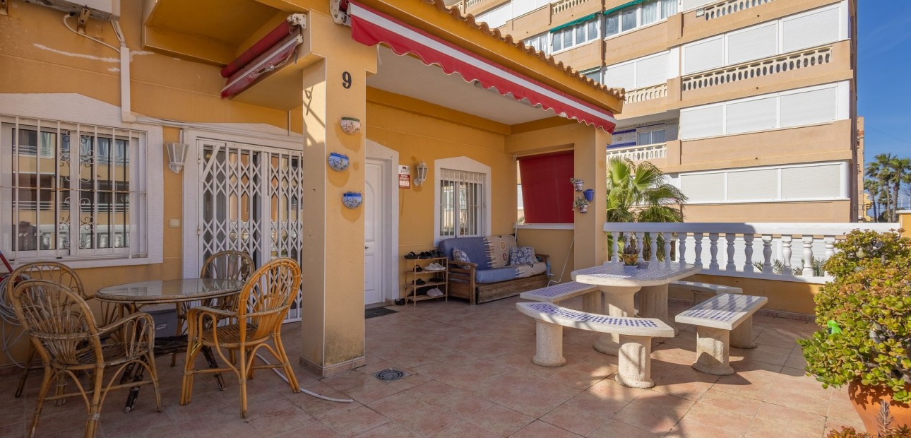 Sale - Apartment / flat -
La Mata