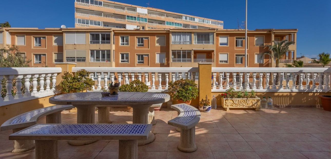 Sale - Apartment / flat -
La Mata