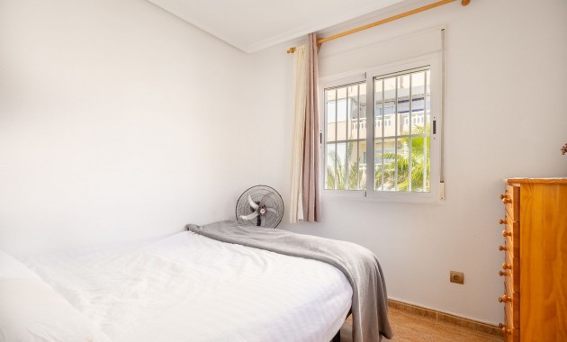 Sale - Apartment / flat -
La Mata