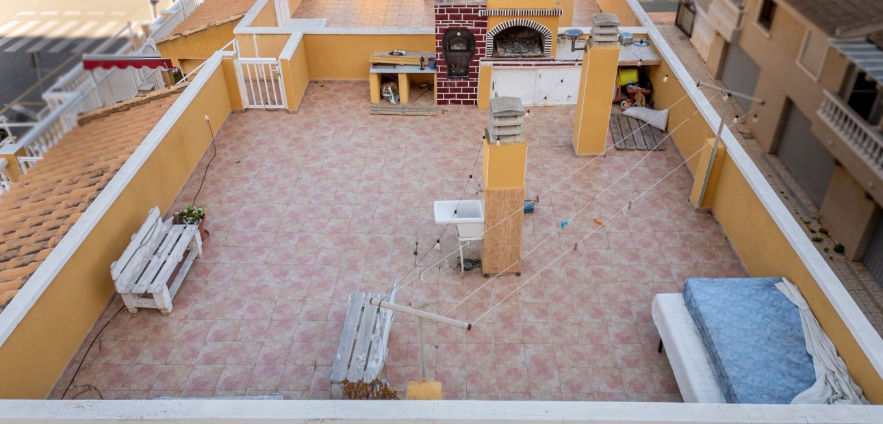 Sale - Apartment / flat -
La Mata