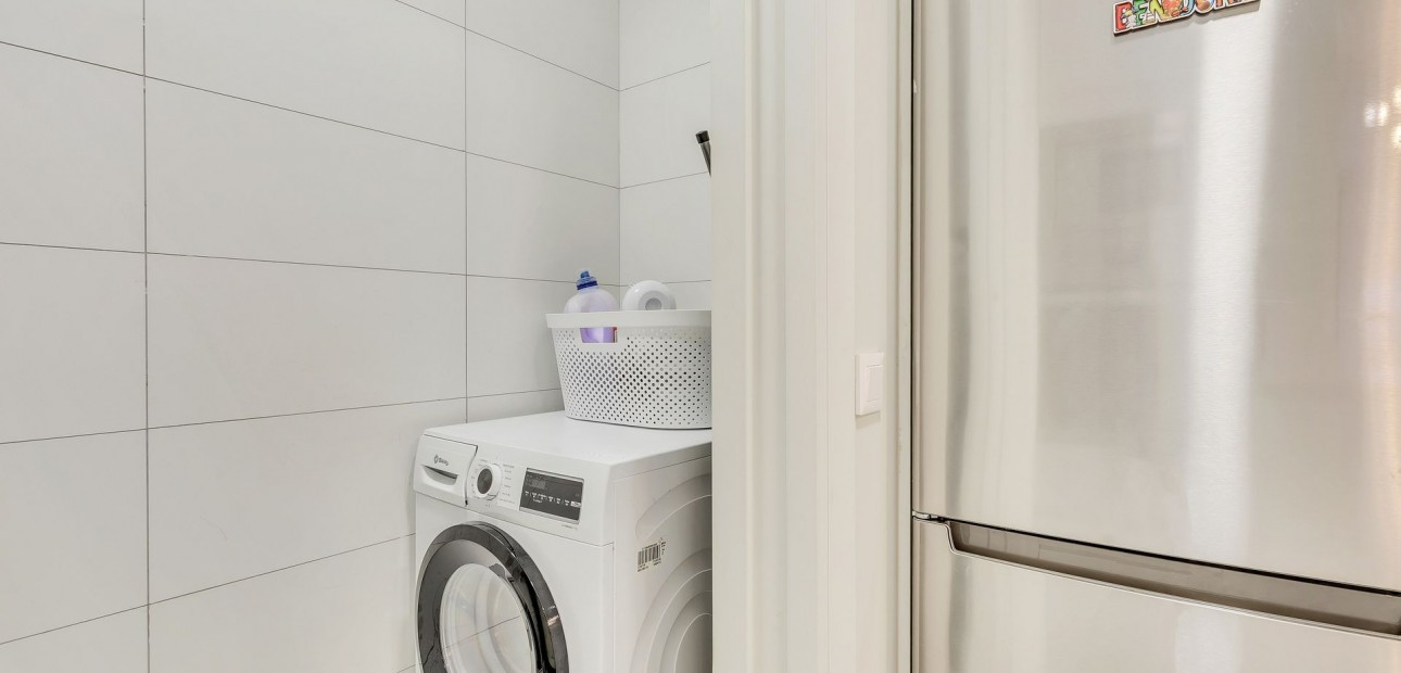 Sale - Apartment / flat -
Benidorm