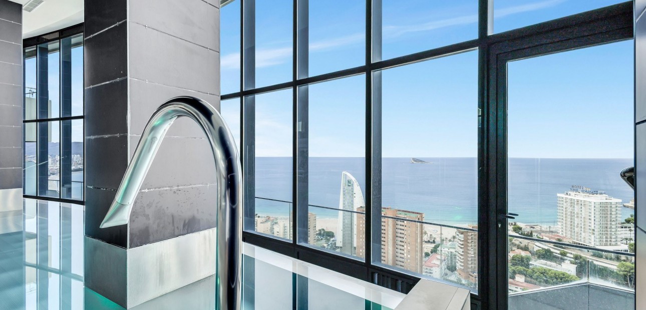 Sale - Apartment / flat -
Benidorm